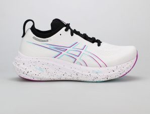 WOMEN’S ASICS GEL-NIMBUS 26 ΑΣΠΡΟ